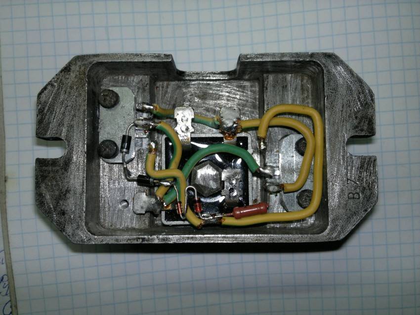 схема регулятора мощности на симисторе