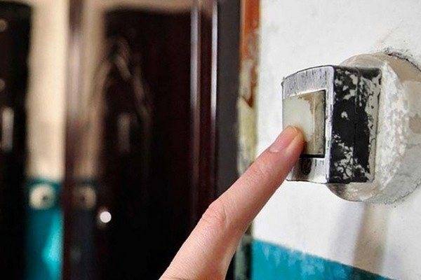 Беспроводной звонок на дверь в квартиру