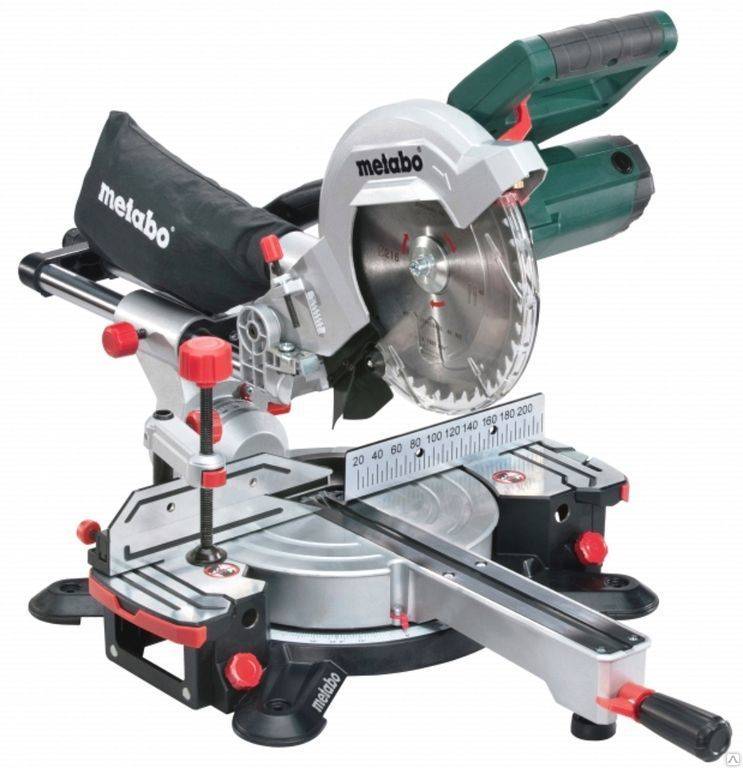 Торцовочная пила Metabo KGS 216 M