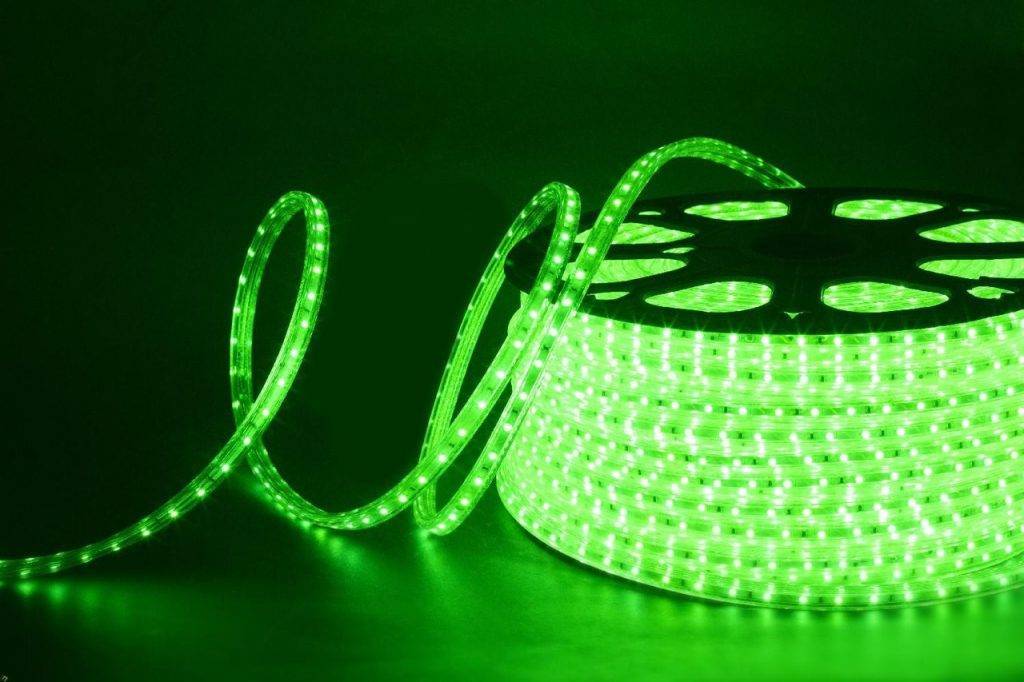светодиодная лента в комнате
